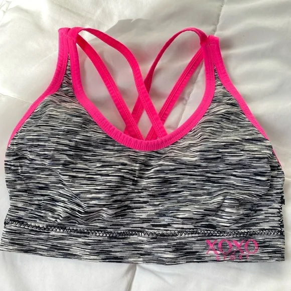 Sport bra - Picture 1 of 3